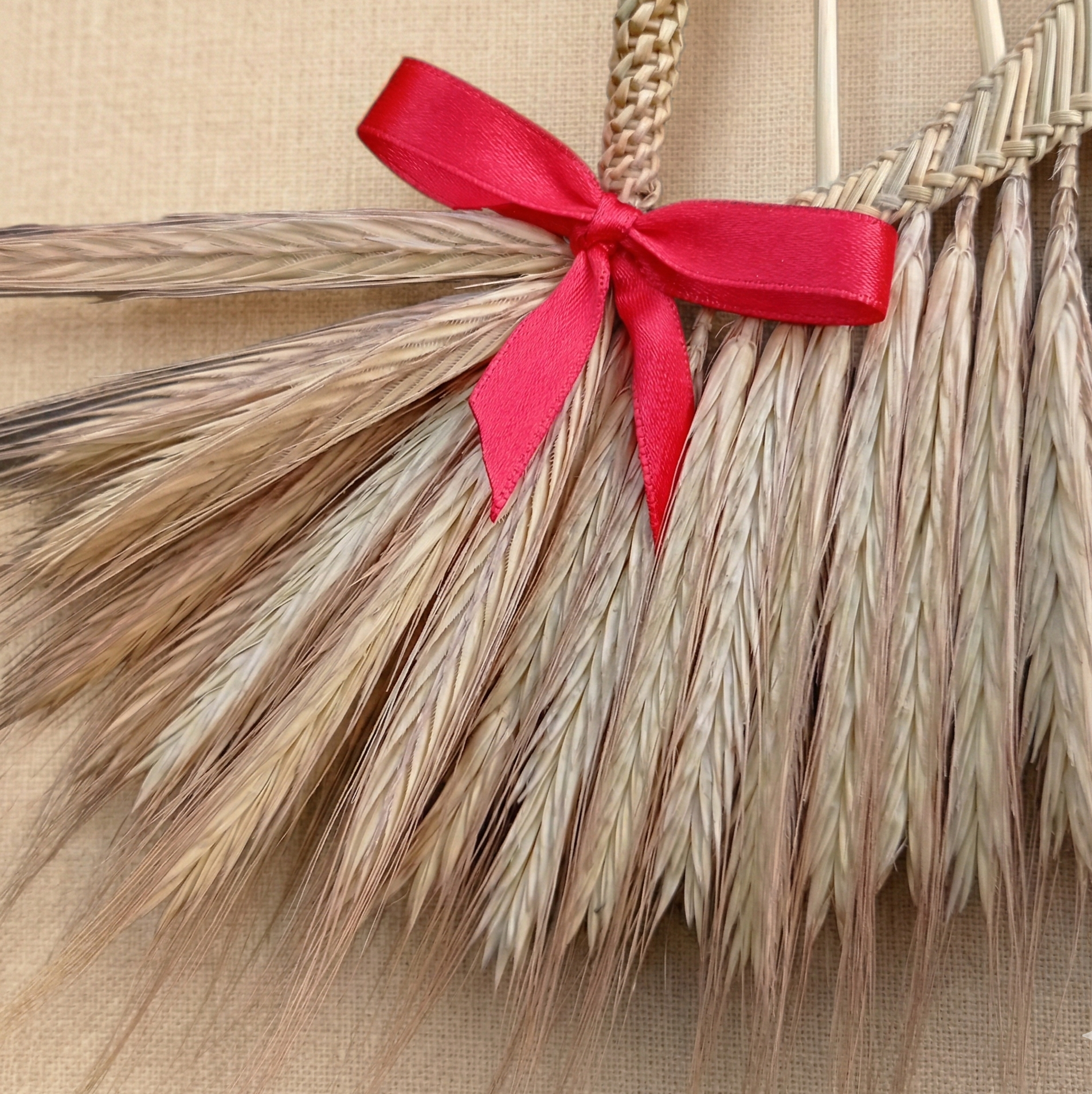 Handmade wheat straw Celtic harp gift idea for musicians