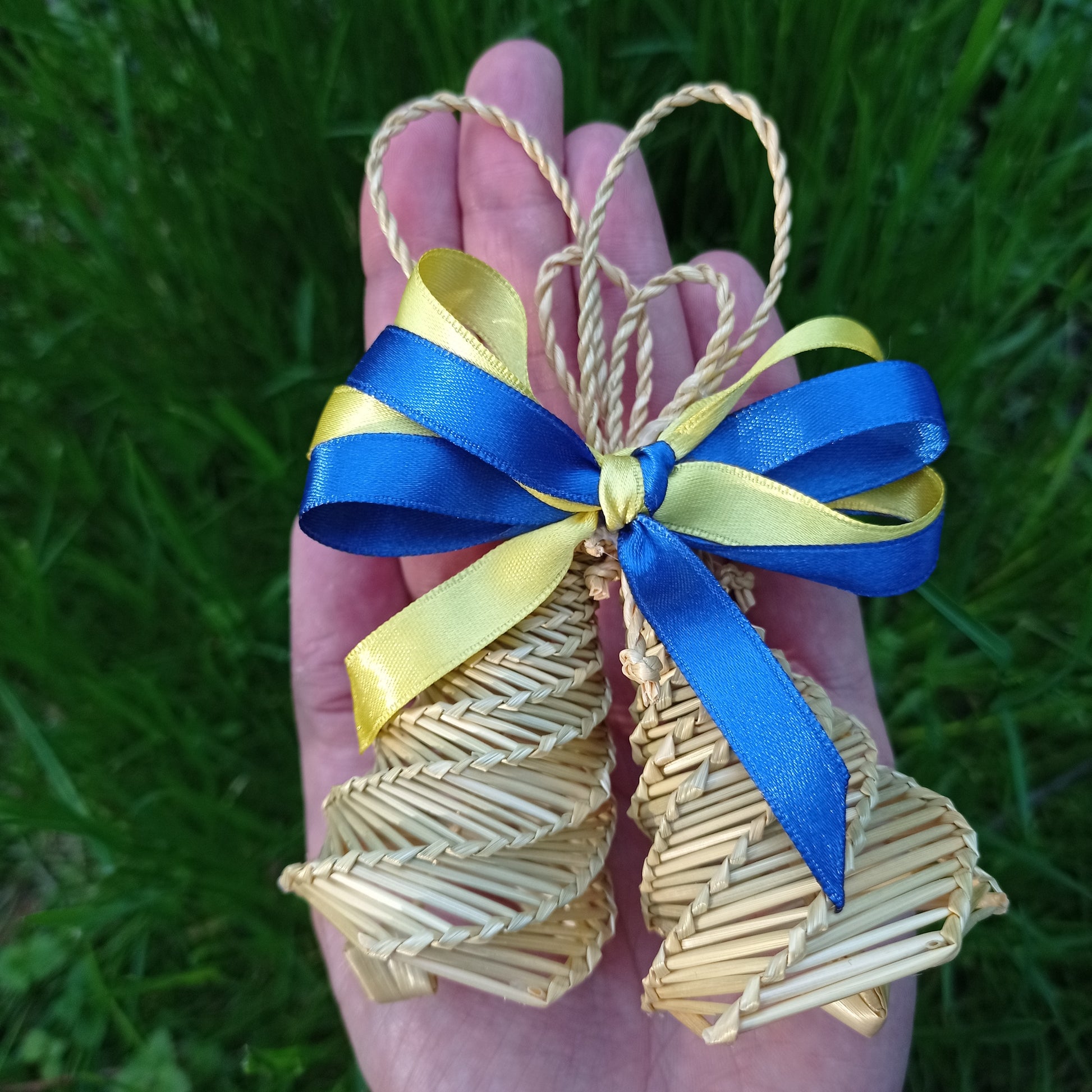 Handmade straw bells hanging ornament blue yellow ribbon Ukrainian folk Christmas decor