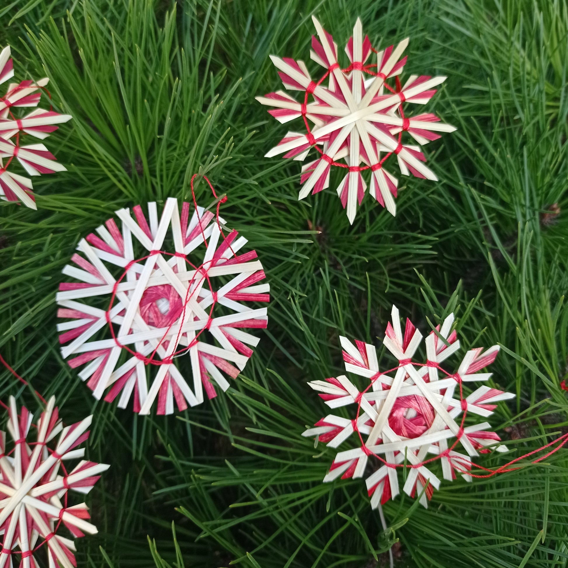 handmade red straw christmas star decorations